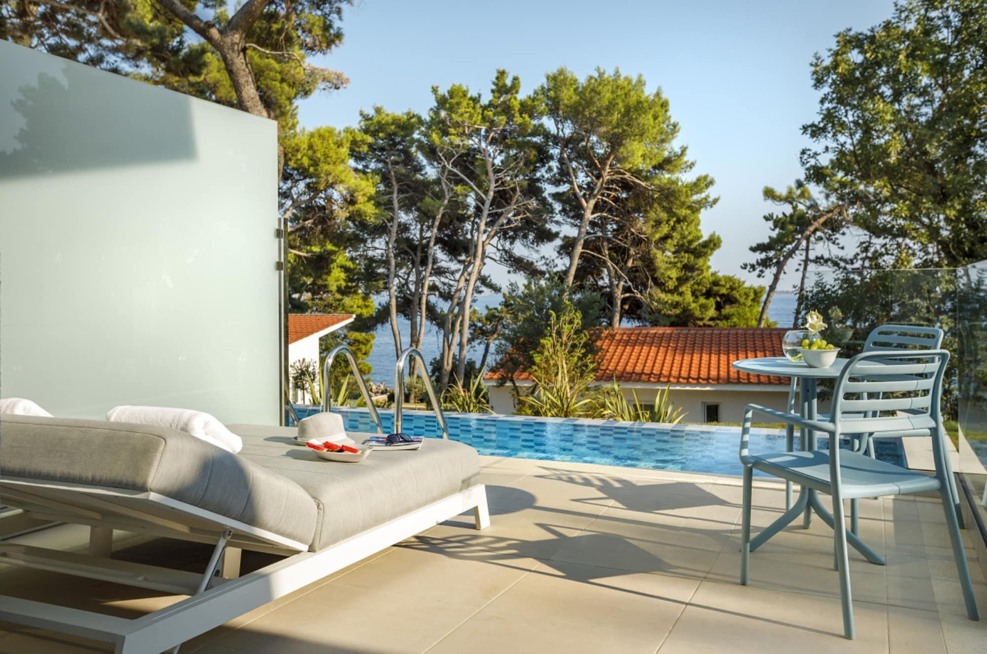 Valamar Carolina Hotel & Villas 캄포르 외부 사진
