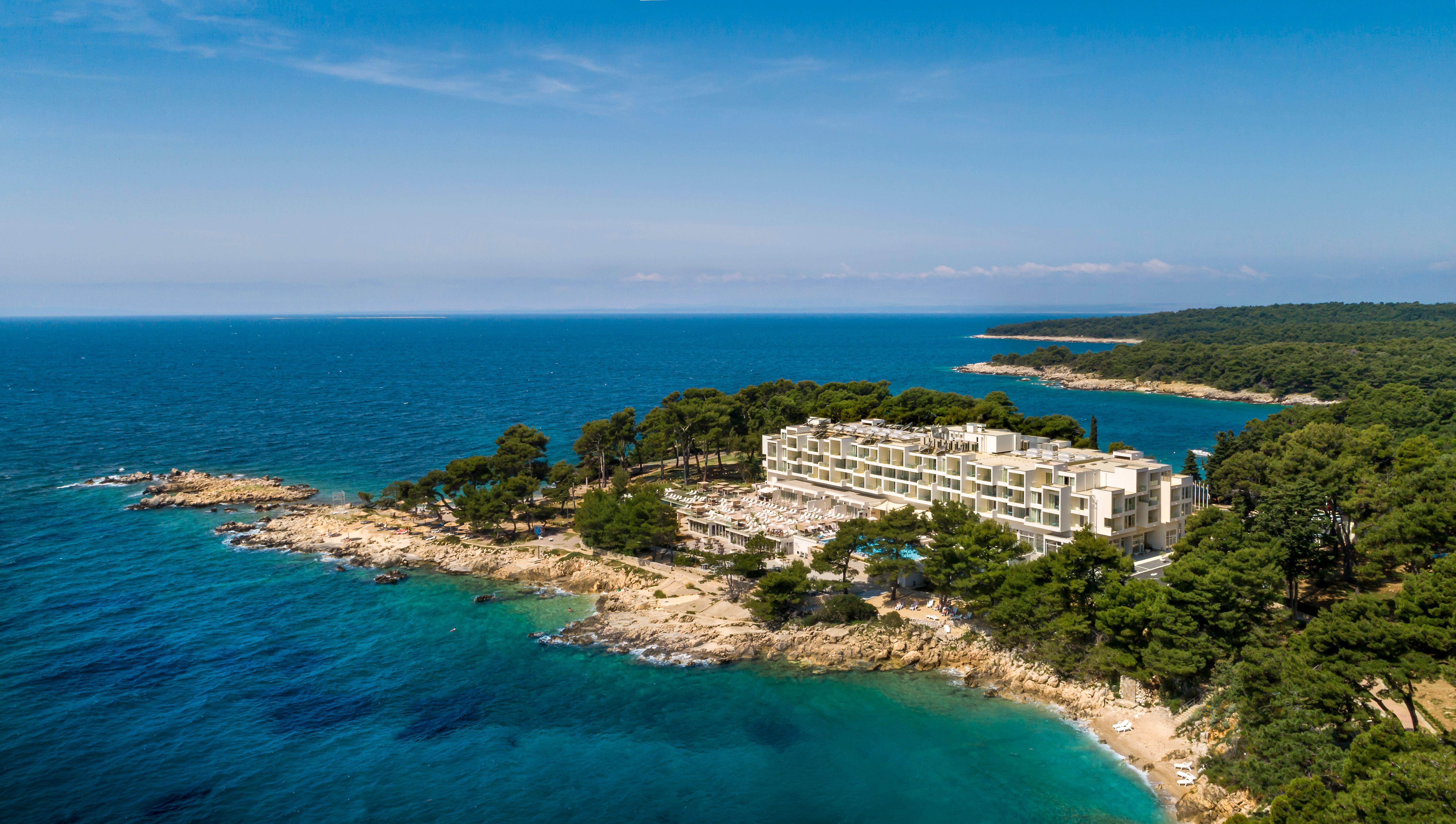 Valamar Carolina Hotel & Villas 캄포르 외부 사진