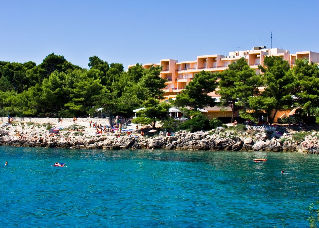Valamar Carolina Hotel & Villas 캄포르 외부 사진