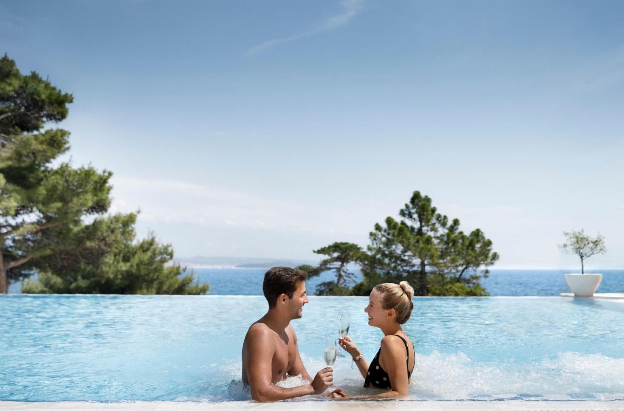 Valamar Carolina Hotel & Villas 캄포르 외부 사진